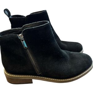 Crown Vintage Black Ankle Boots